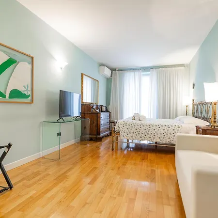 B&B Corso Mazzini 22 - Between Verona & Garda Lake Bussolengo Exterior foto